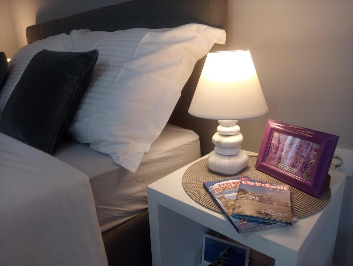 Elly Apartments Split Eksteriør billede